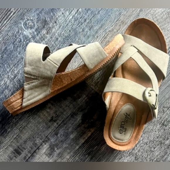 Sofft Shoes - Eurosoft 'Gianetta' Wedge Sandal Sz 6.5